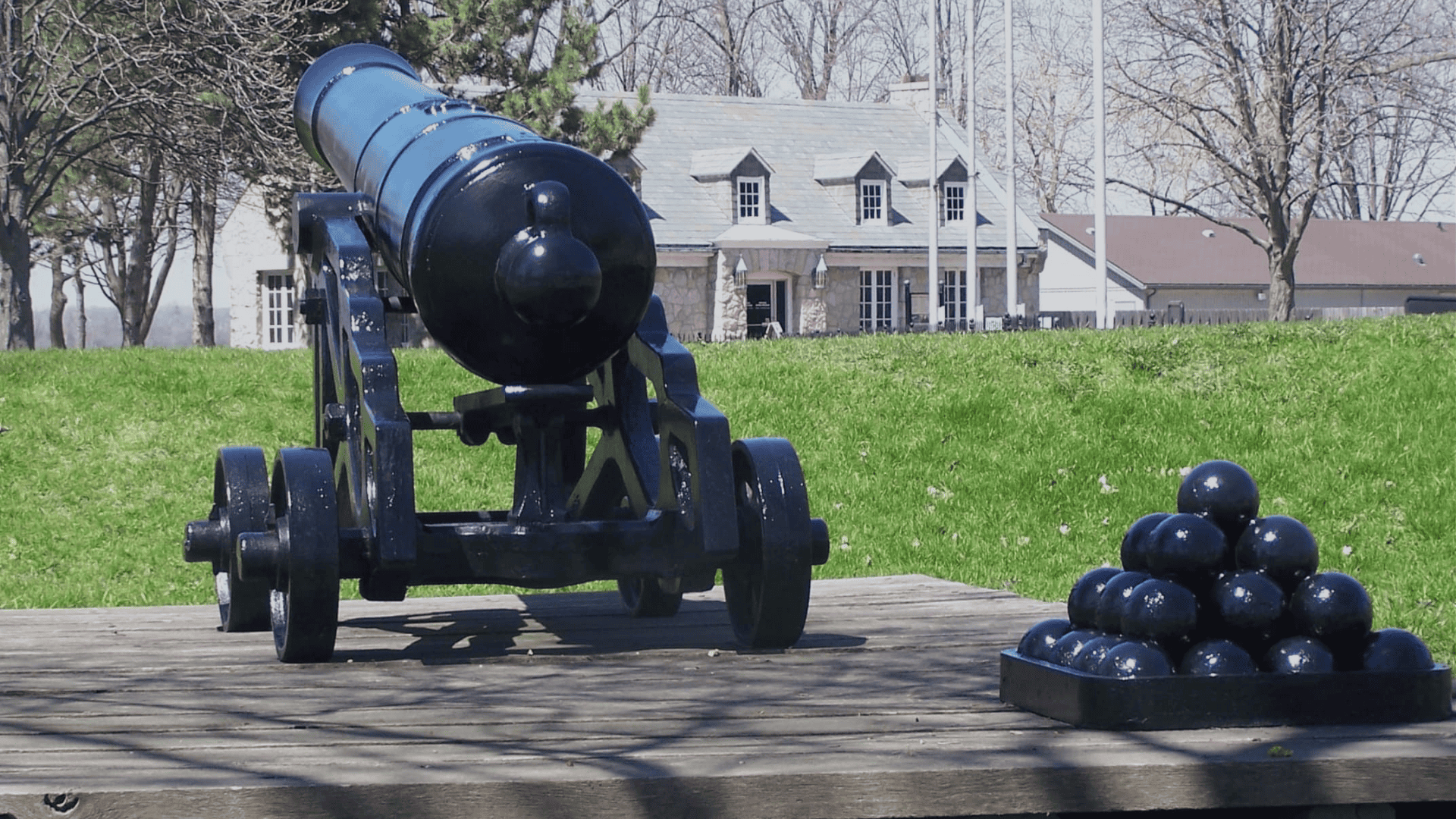 Cannon with Fort Malden's Visitor's Centre in the background